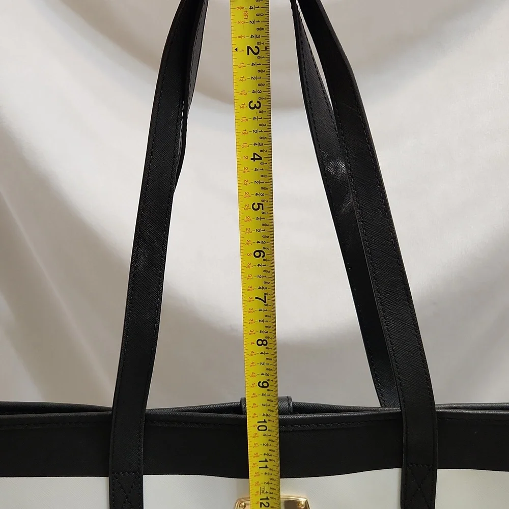 Michael Kors Jet Set Striped Large Black White Travel Tote - Picture 8 of 15